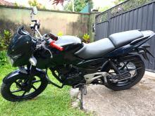 https://riyasewana.com/uploads/bajaj-pulsar-180-81823386035.jpg
