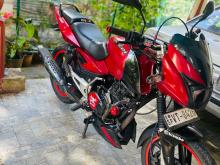 Bajaj Pulsar 180 2010 Motorbike