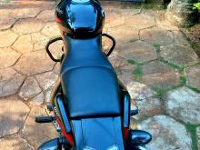 https://riyasewana.com/uploads/bajaj-pulsar-180-89534619356.jpg
