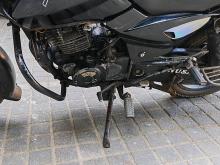 Bajaj Pulsar 180 2006 Motorbike