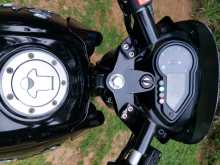 https://riyasewana.com/uploads/bajaj-pulsar-180-915003713104.jpg