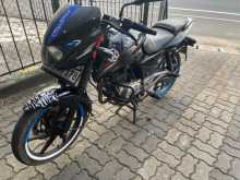 Bajaj Pulsar 180 2016 Motorbike