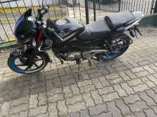 https://riyasewana.com/uploads/bajaj-pulsar-180-920472613902.jpg