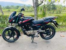 Bajaj Pulsar 180 2016 Motorbike