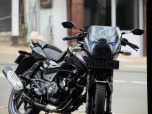 Bajaj Pulsar 180 2016 Motorbike