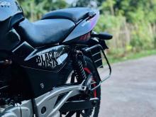 https://riyasewana.com/uploads/bajaj-pulsar-180cc-28590424253.jpg