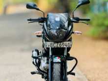 https://riyasewana.com/uploads/bajaj-pulsar-182315114242.jpg
