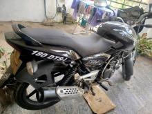 Bajaj Pulsar 2005 Motorbike