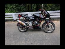 Bajaj Pulsar 200 2008 Motorbike