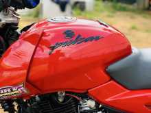https://riyasewana.com/uploads/bajaj-pulsar-200-115361022502.jpg