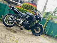 https://riyasewana.com/uploads/bajaj-pulsar-200-139054113794.jpg