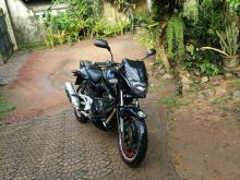 Bajaj Pulsar 200 2008 Motorbike