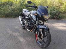 https://riyasewana.com/uploads/bajaj-pulsar-200-15222920637681.jpg