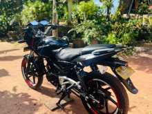 https://riyasewana.com/uploads/bajaj-pulsar-200-161046034502.jpg