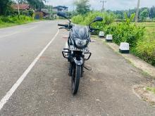 Bajaj Pulsar 200 2007 Motorbike