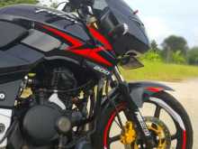 Bajaj Pulsar 200 2008 Motorbike