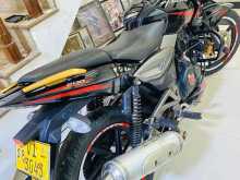 https://riyasewana.com/uploads/bajaj-pulsar-200-1823143422452.jpg