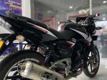 https://riyasewana.com/uploads/bajaj-pulsar-200-18505122193.jpg