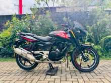 https://riyasewana.com/uploads/bajaj-pulsar-200-2415543013263.jpg