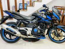 Bajaj Pulsar 200 2009 Motorbike