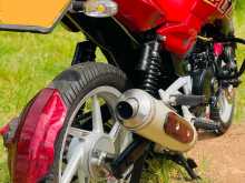 https://riyasewana.com/uploads/bajaj-pulsar-200-2515511113313.jpg