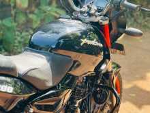 https://riyasewana.com/uploads/bajaj-pulsar-200-25809434083.jpg