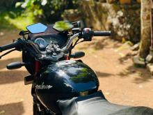 https://riyasewana.com/uploads/bajaj-pulsar-200-25811116856.jpg