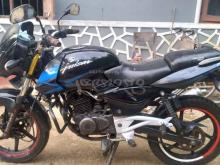 Bajaj Pulsar 200 2009 Motorbike