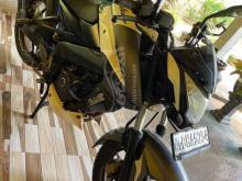 https://riyasewana.com/uploads/bajaj-pulsar-200-302243181379497.jpg