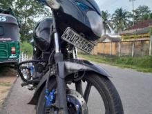 https://riyasewana.com/uploads/bajaj-pulsar-200-31175746441250.jpg