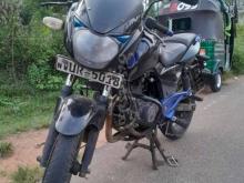 Bajaj Pulsar 200 2009 Motorbike