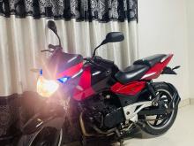 Bajaj Pulsar 200 2009 Motorbike