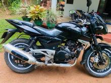 Bajaj Pulsar 200 2009 Motorbike
