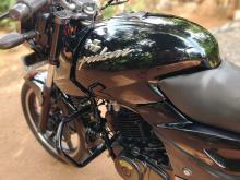 https://riyasewana.com/uploads/bajaj-pulsar-200-514353719866.jpg