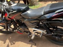 Bajaj Pulsar 200 2009 Motorbike