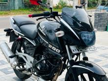 Bajaj Pulsar 200 2009 Motorbike
