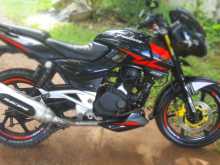 https://riyasewana.com/uploads/bajaj-pulsar-200-914371813383.jpg