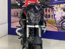 https://riyasewana.com/uploads/bajaj-pulsar-200ns-311820321308265.jpg