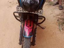 https://riyasewana.com/uploads/bajaj-pulsar-21114027001.jpg