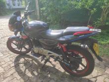 https://riyasewana.com/uploads/bajaj-pulsar-220-142114336214.jpg