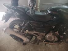 https://riyasewana.com/uploads/bajaj-pulsar-220-27841086711.jpg
