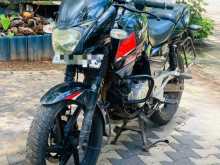 Bajaj Pulsar 220 2011 Motorbike
