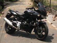 https://riyasewana.com/uploads/bajaj-pulsar-220f-239455119636.jpg