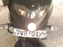 Bajaj Pulsar 220f 2010 Motorbike