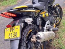 https://riyasewana.com/uploads/bajaj-pulsar-220f-2860516608633.jpg