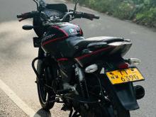 https://riyasewana.com/uploads/bajaj-pulsar-221801576596.jpg