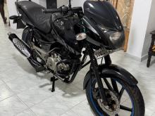Bajaj Pulsar 2016 Motorbike
