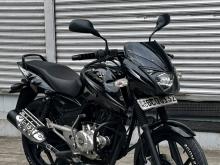 Bajaj Pulsar 2015 Motorbike