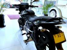 https://riyasewana.com/uploads/bajaj-pulsar-2416431113084.jpg
