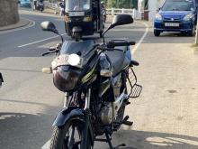 Bajaj Pulsar 2015 Motorbike